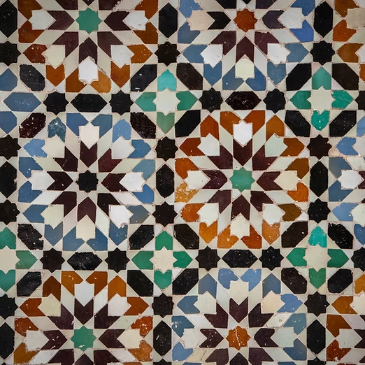 Détail de zellige marocain traditionnel